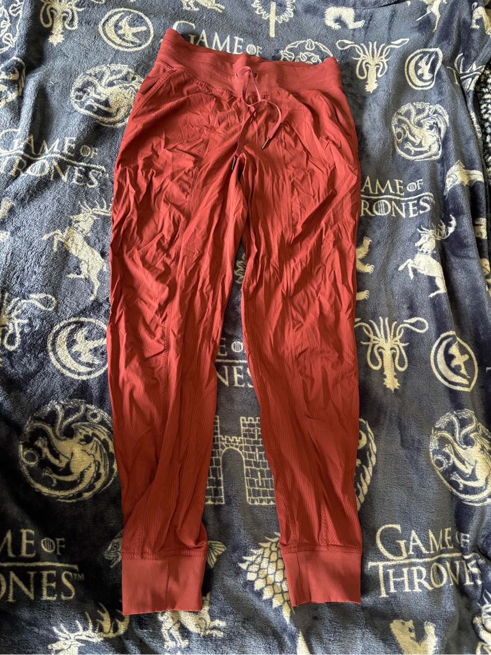 lululemon maroon ribbed Joggers